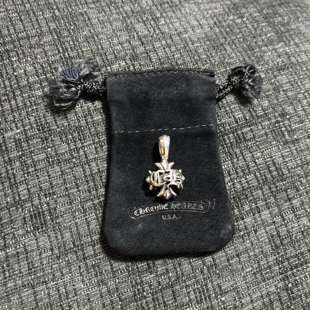 Chrome Hearts Plus CH Charm Small "Silver"