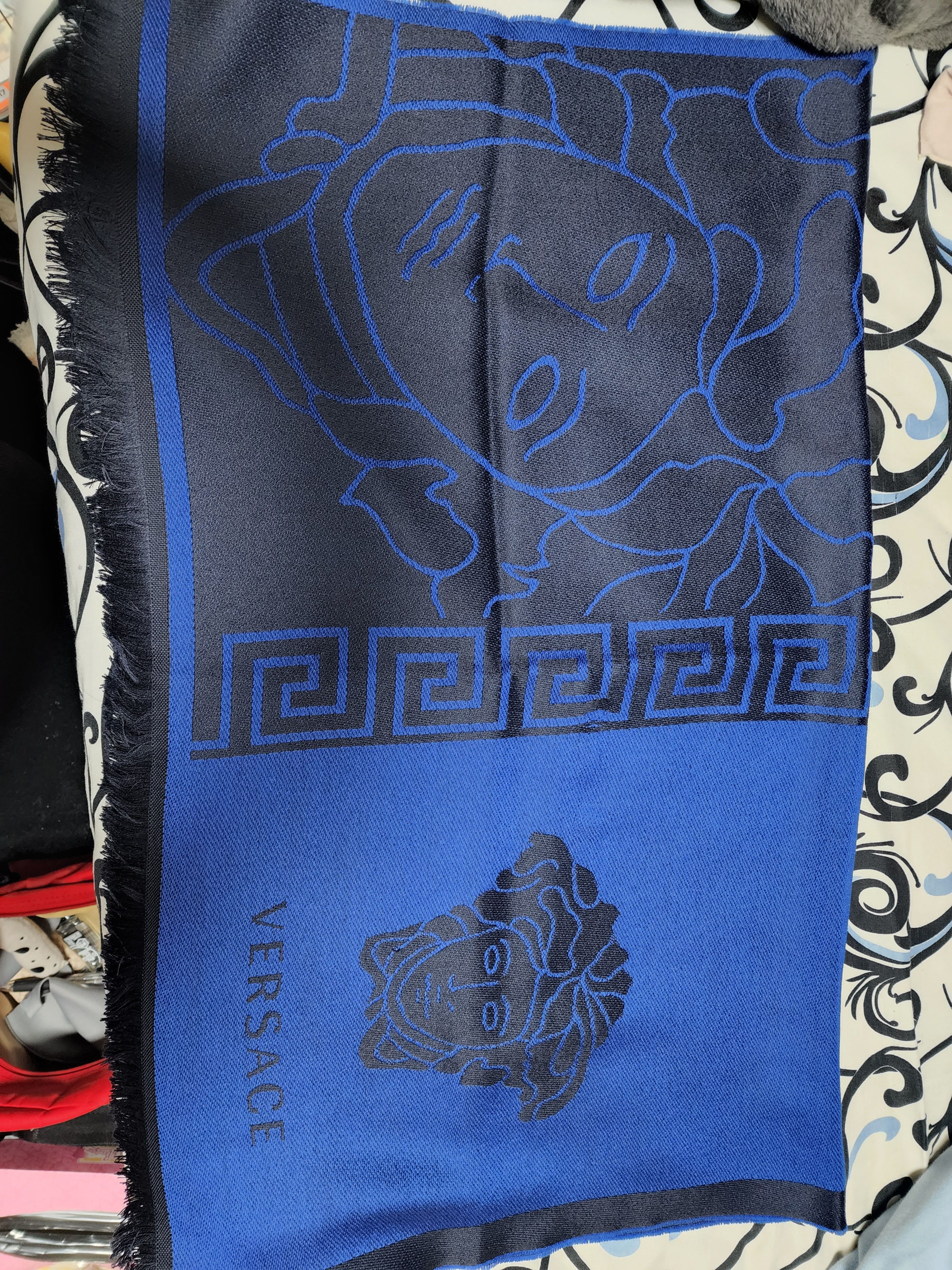 VERSACE マフラー
