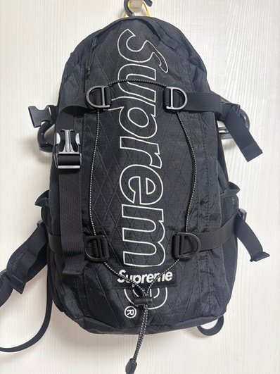 Supreme 18FW Backpack "Black"