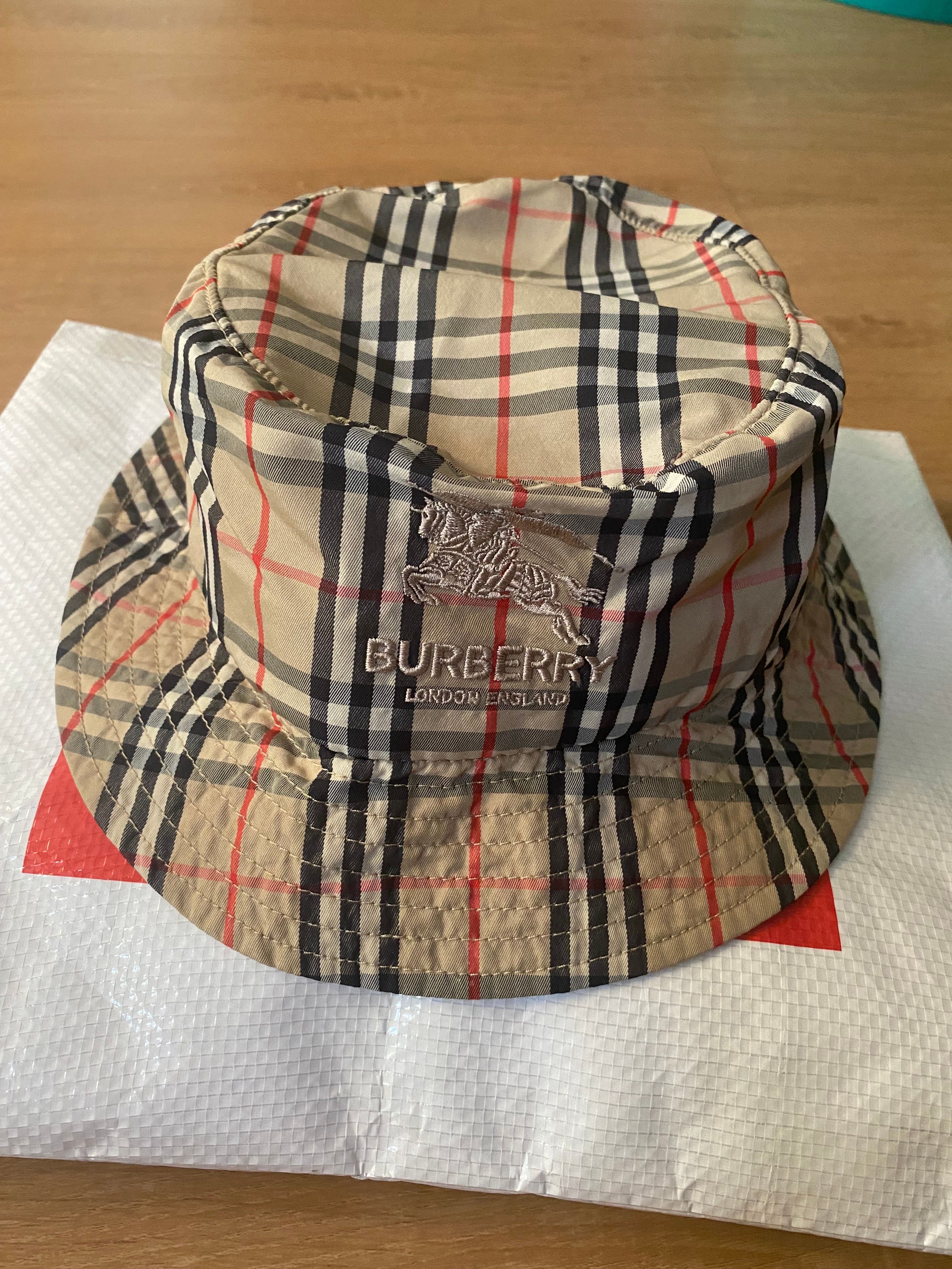 Supreme / Burberry Crusher "Beige"