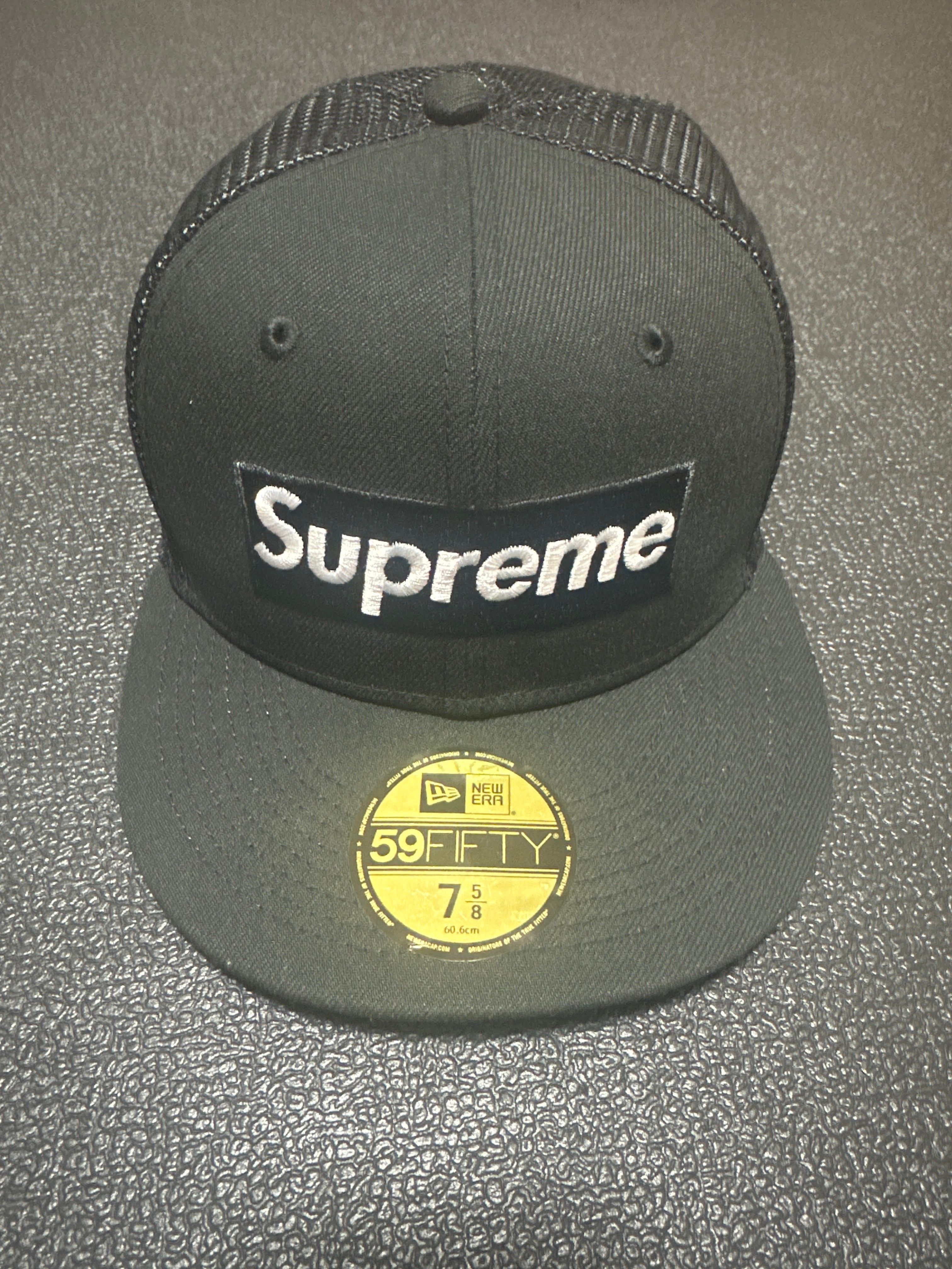Supreme Box Logo Mesh Back New Era "Black" (22SS)