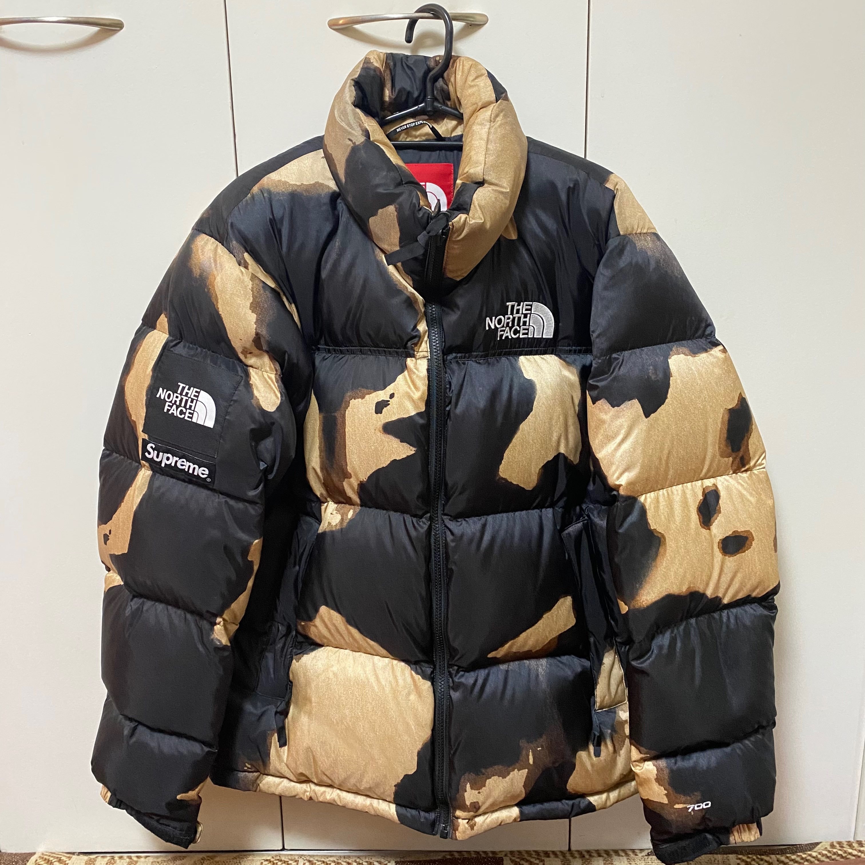 Supreme x The North Face Bleached Denim Print Nuptse Jacket "Black"