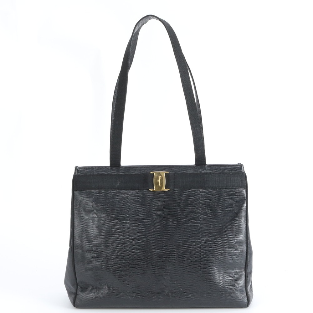 サルヴァトーレフェラガモ ヴァラトート バッグ レザー