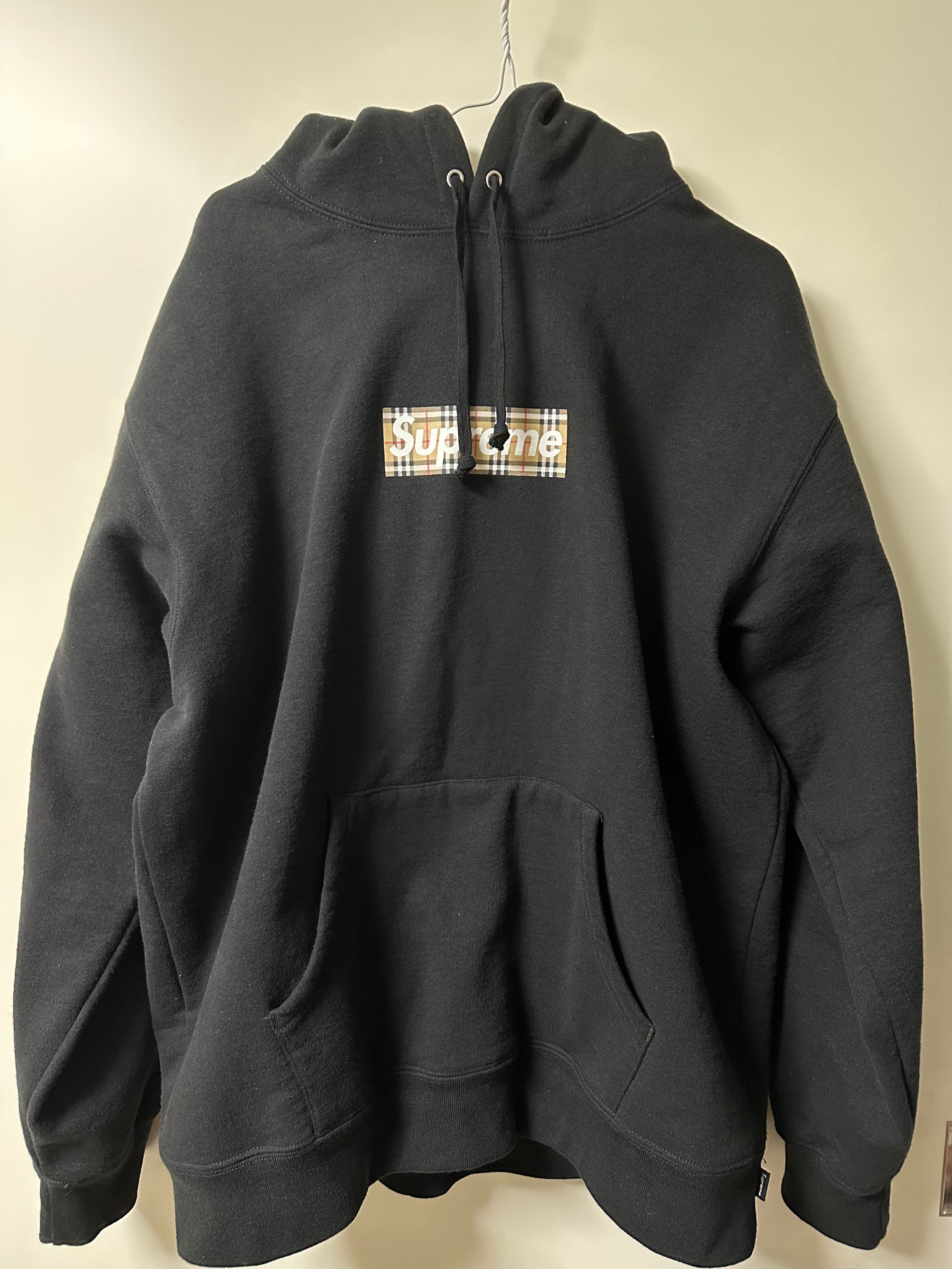 Supreme / Burberry Box Logo Hooded Sweatshirt "Black"