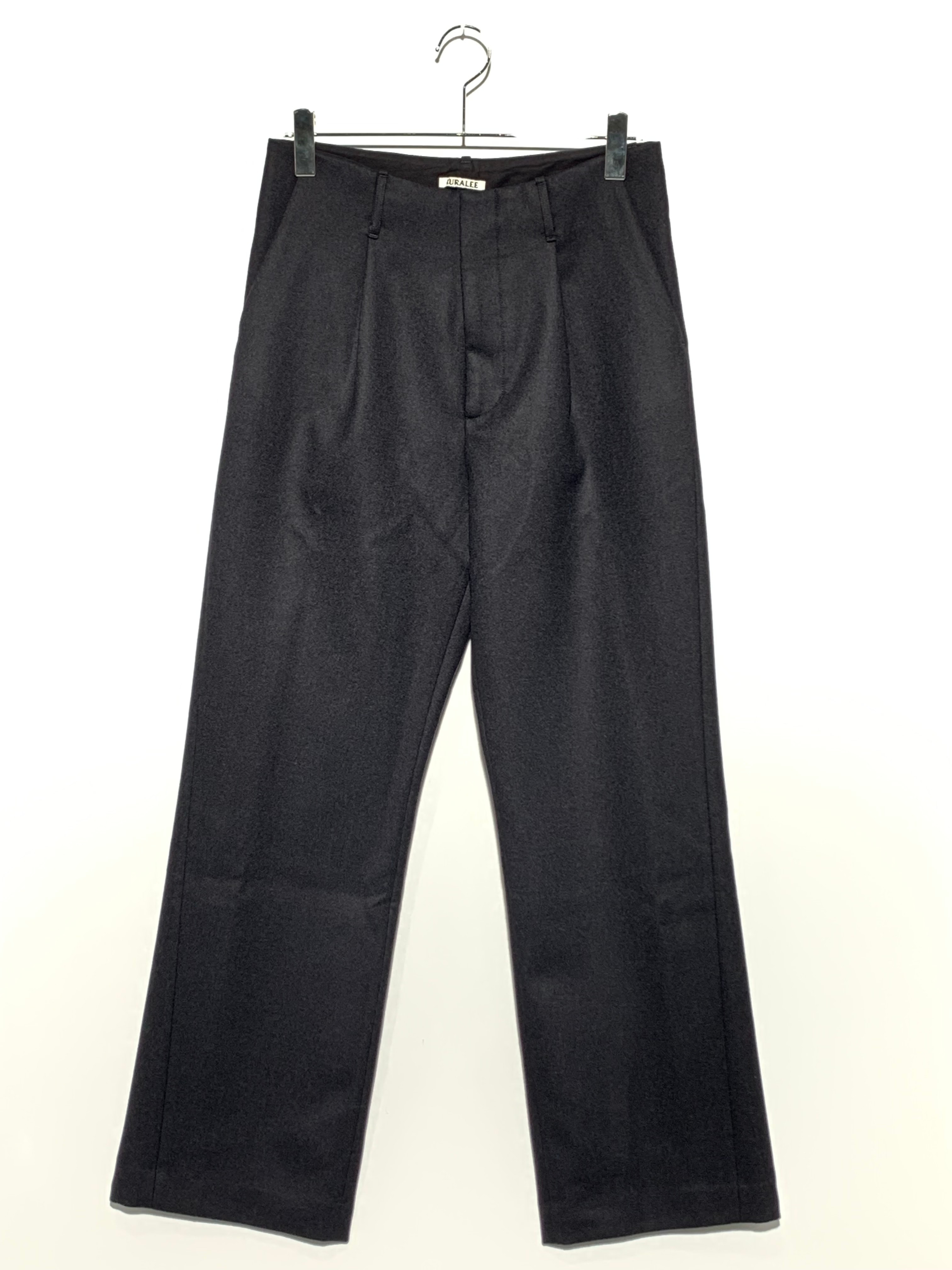 AURALEE Light Melton One-Tuck Slacks "Dark Charcoal"