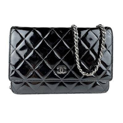 シャネル CHANEL チェーンウォレット パテントレザー ブラック シルバー レディース【中古】 z9140