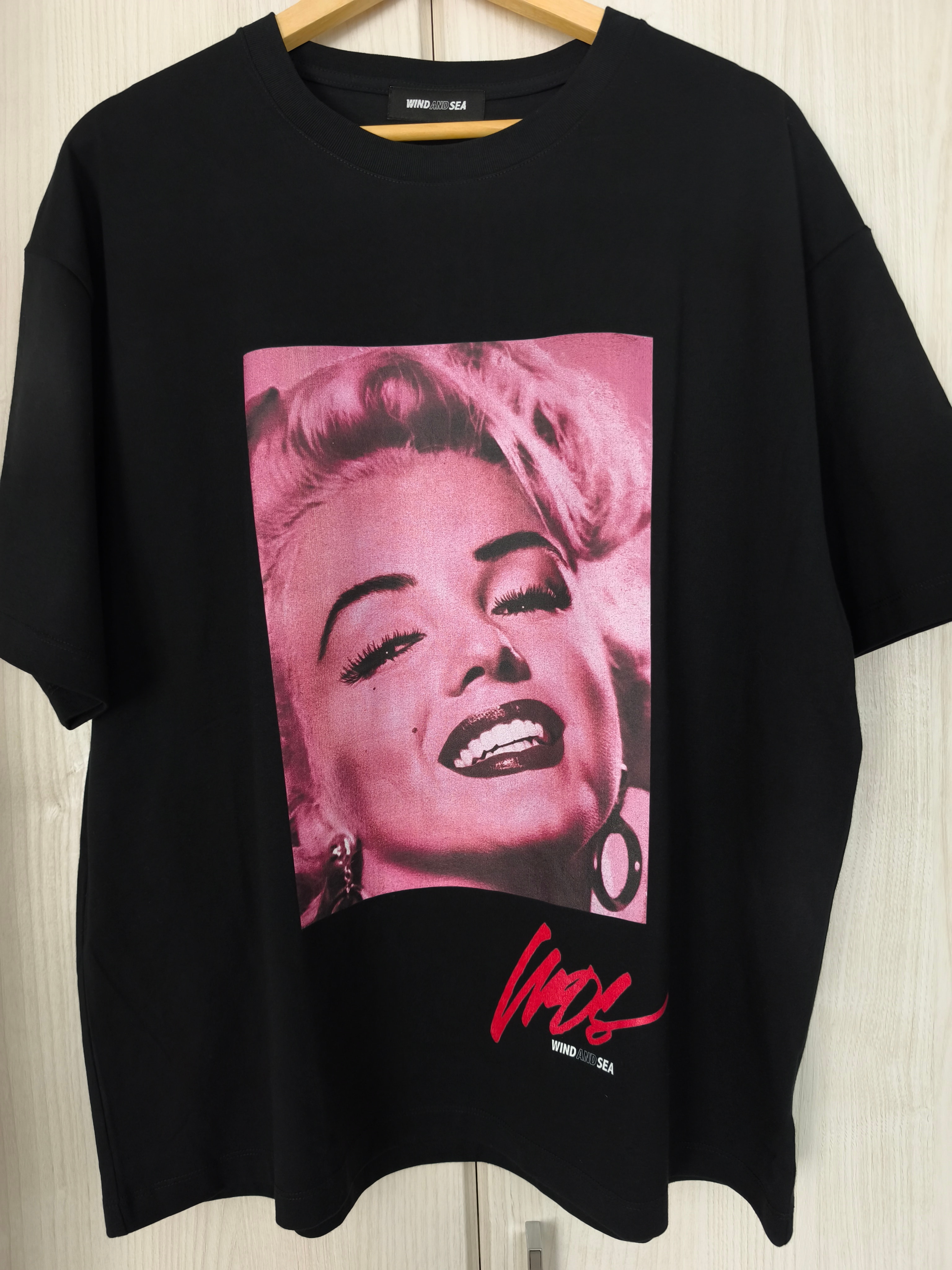 ウィンダンシー マリリン モンロー フェイス S/S Tシャツ "ブラック"