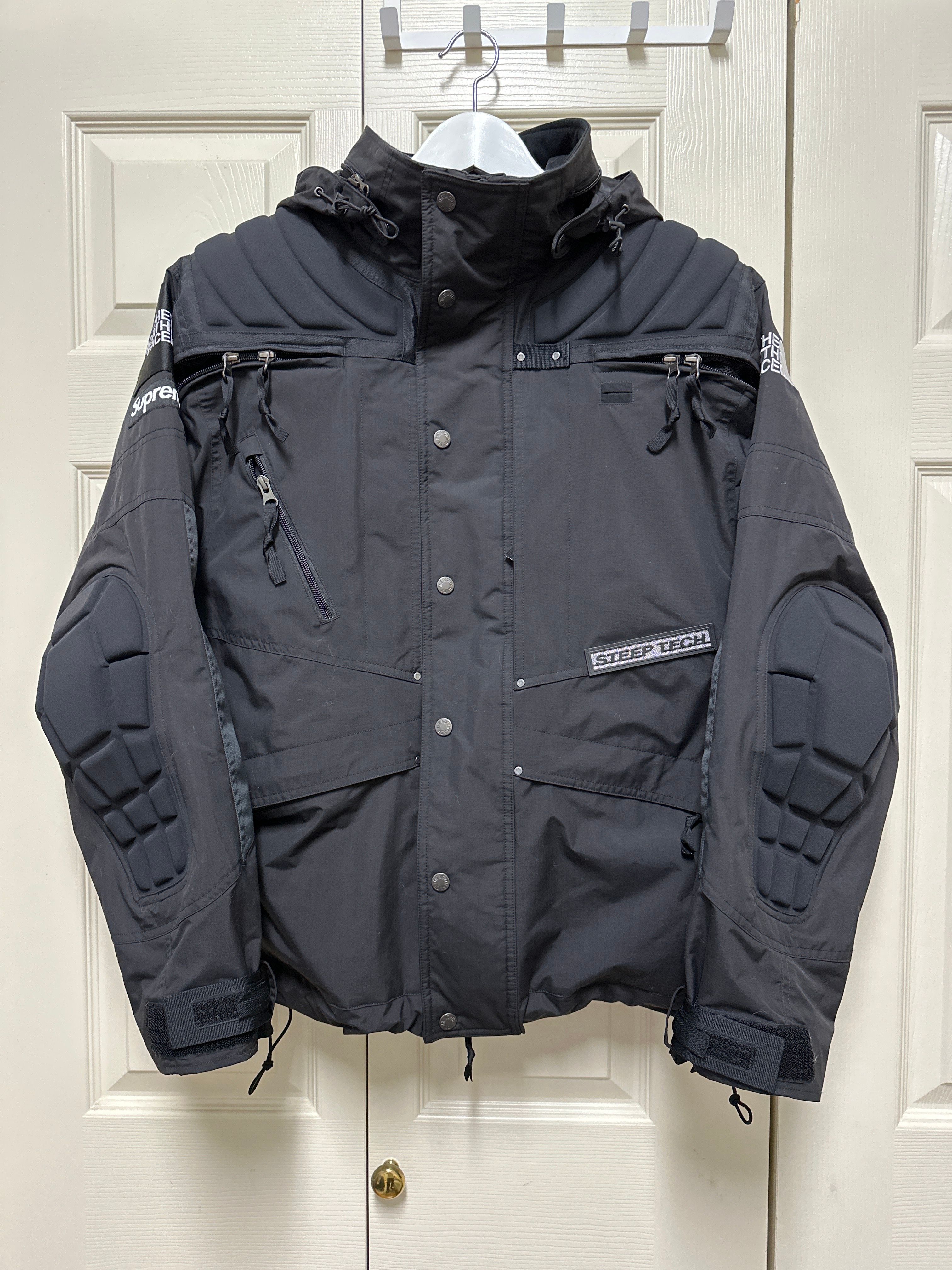 Supreme x The North Face Steep Tech Apogee Jacket "Black"