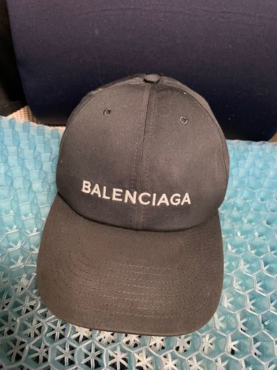 バレンシアガ キャップ L