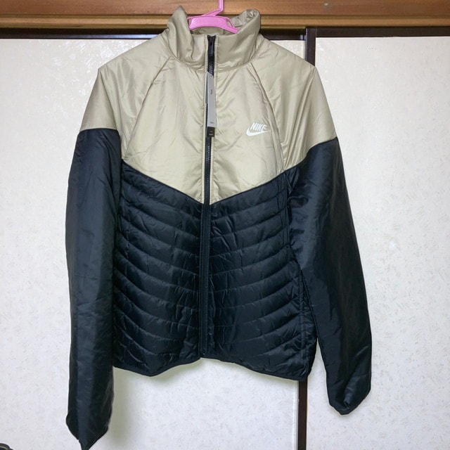 NIKE ナイキ 中綿ジャケット スポーツウェア ウィンドランナー ミッドウェイト パファージャケット ブラック カーキ ベージュ セイル ジッパー左差し メンズ Mサイズ