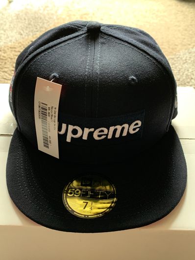 Supreme No Comp Box Logo New Era "Navy"