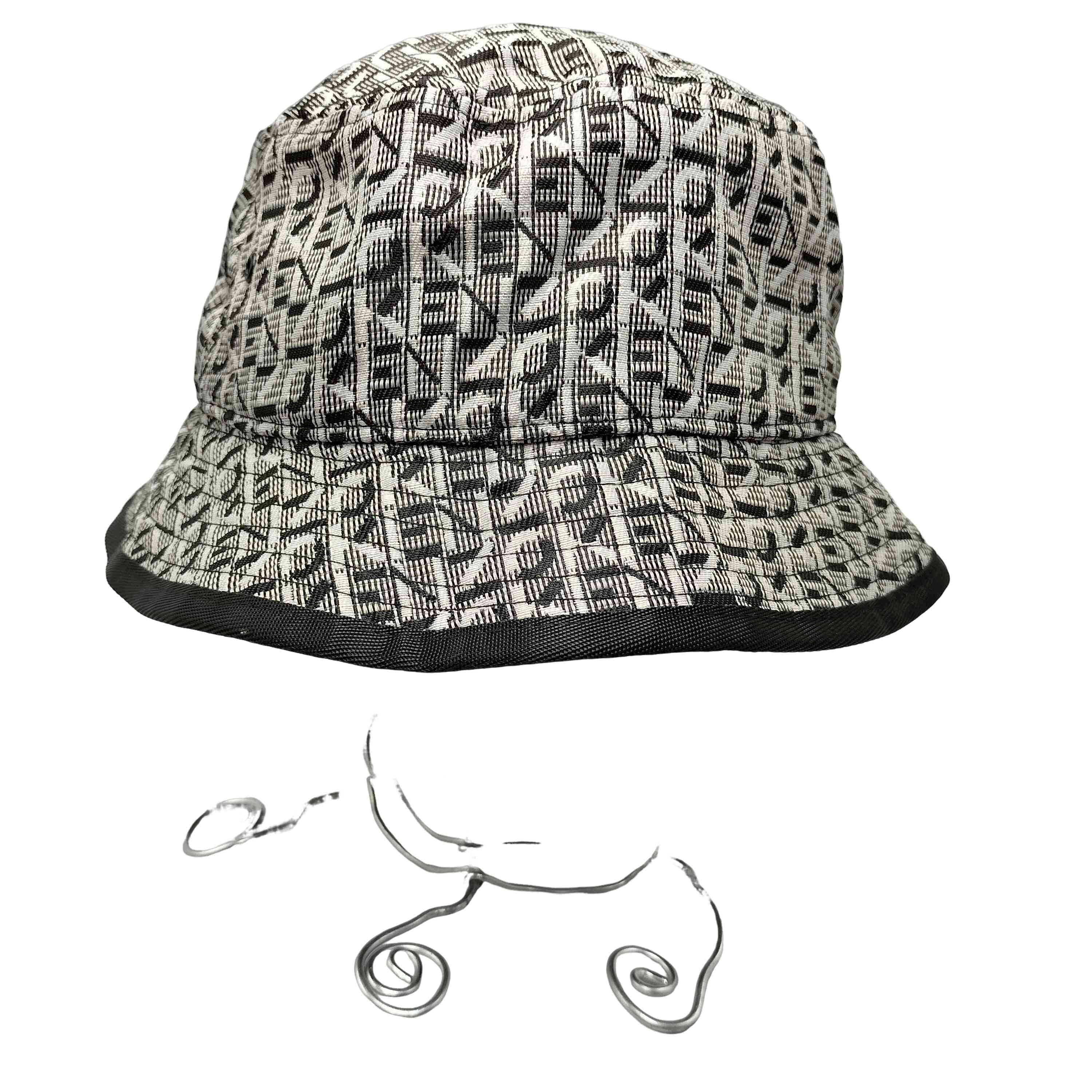KENZO 'BOKE FLOWER' Badge Bucket Hat 