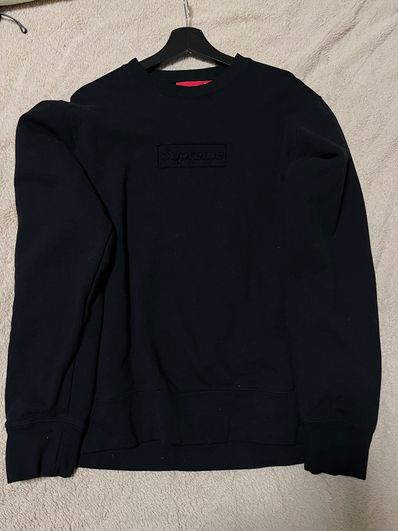 Supreme Cutout Logo Crewneck "Black"