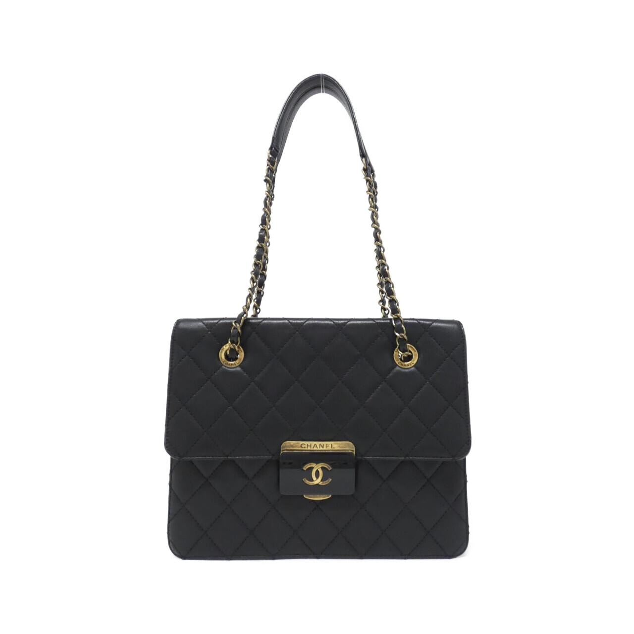 シャネル ショルダーバッグ