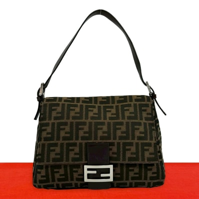 FENDI フェンディ マンマバケット ズッカ FF ロゴ 柄 キャンバス レザー ショルダーバッグ ブラウン
27981