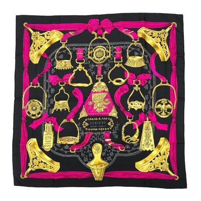 HERMES エルメス カレ90 ETRIERS 馬具 鎧 スカーフ
シルク ブラック レディース
【中古】