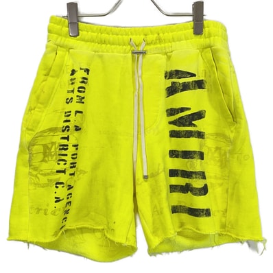 アミリ イエロー ロゴプレート ショーツ