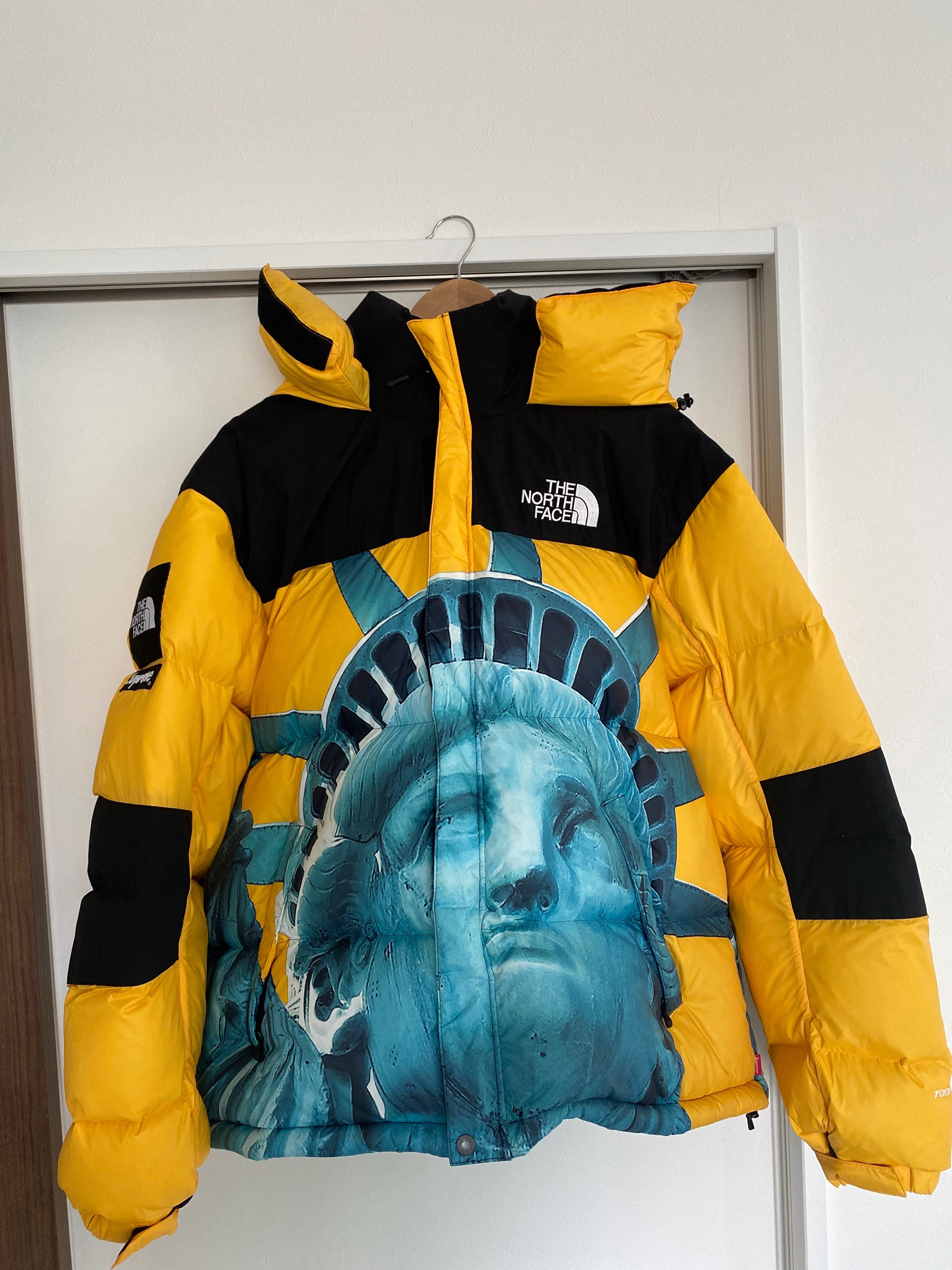Supreme x The North Face Statue of Liberty Baltoro Jacket "Yellow"