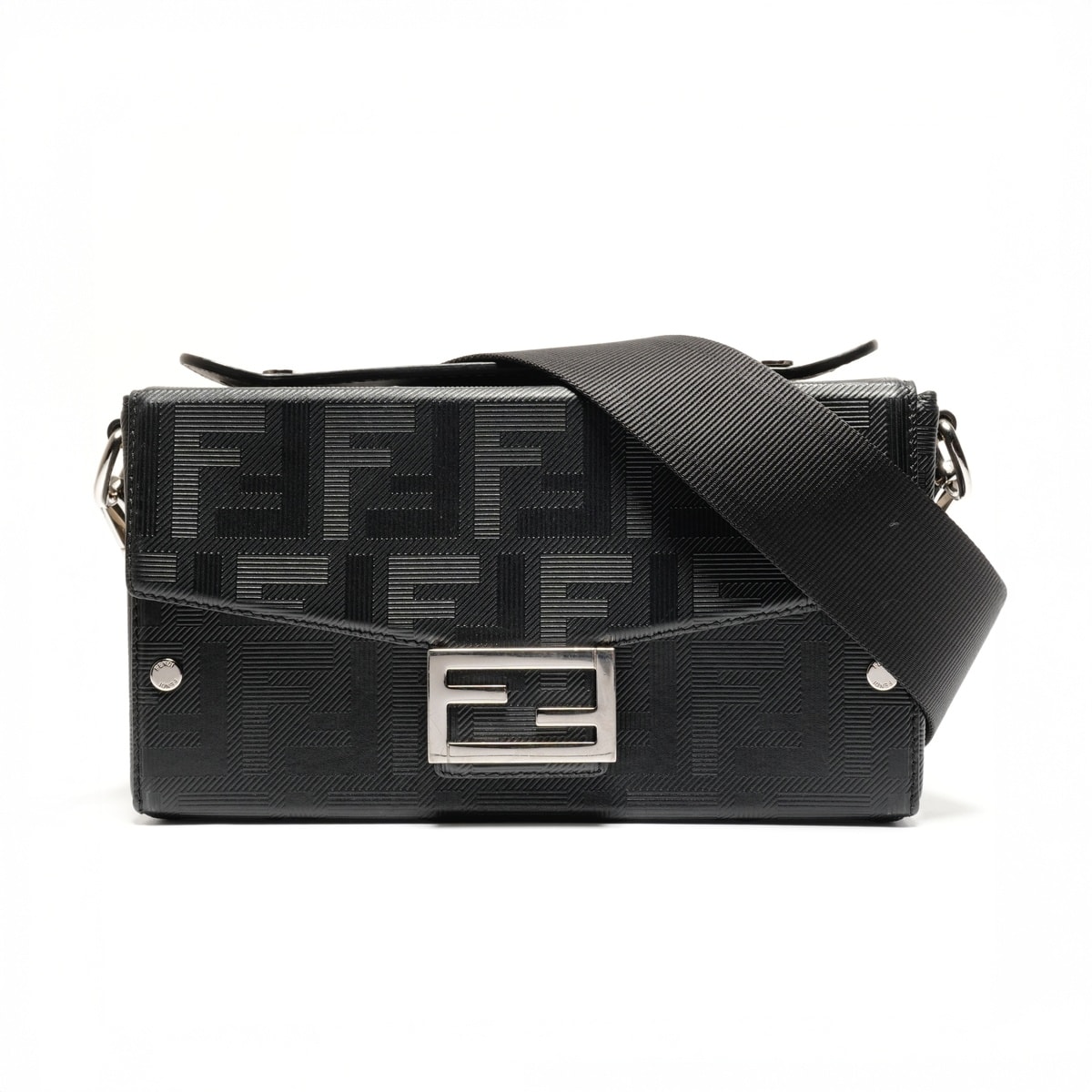 フェンディ FENDI ズッカ バケット ソフトトランク 7VA565 ショルダーバッグ【中古】