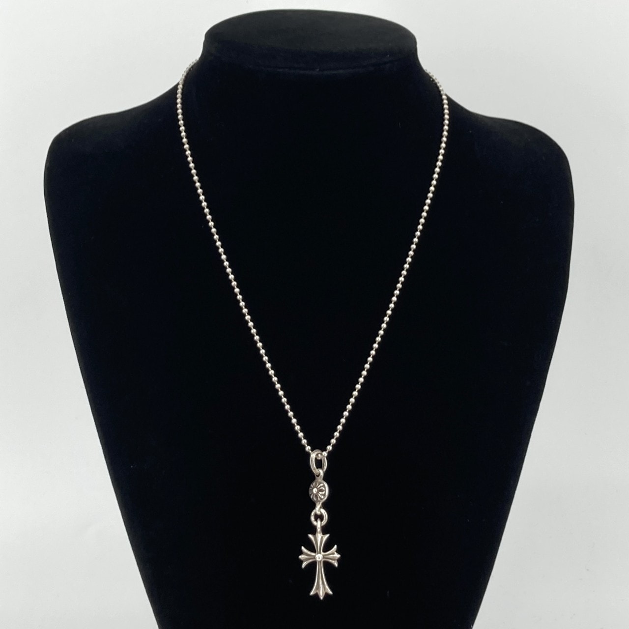CHROME HEARTS(クロムハーツ) 1B TNY CH CRS/BALL CHAIN 22inch 1ボールタイニーCHクロス チャーム シルバーネックレストップ SV925 ネックレス 13.32g シルバー