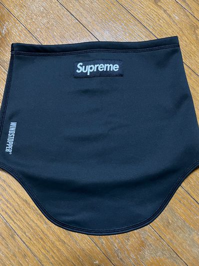 Supreme WINDSTOPPER Neck Gaiter Supreme WINDSTOPPER Neck Gaiter