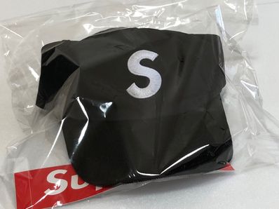 Supreme 2-Tone S Logo 6-Panel "Black"