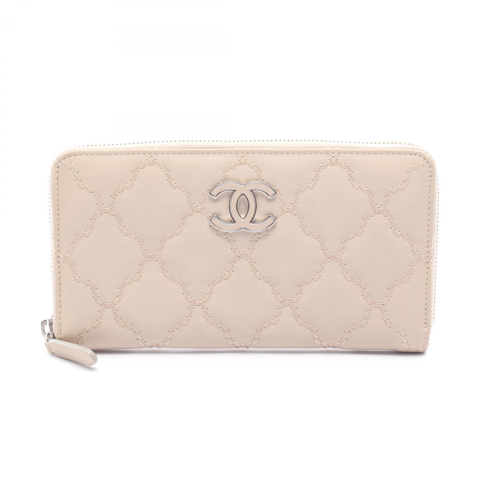 シャネル CHANEL ウルトラステッチ ラウンド長財布 財布 レザー レディース ベージュ系 【中古】