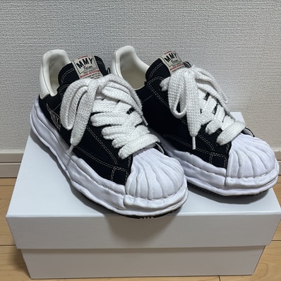 Maison MIHARA YASUHIRO BLAKEY OG Sole Canvas Low-top Sneaker "Black"