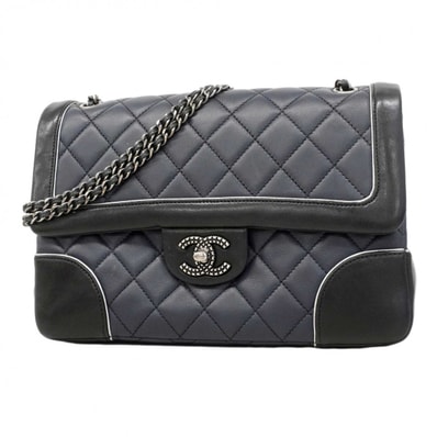 【6dd4856】シャネル ショルダーバッグ マトラッセ Wチェーン ラムスキン ネイビー ブラック シルバー金具【中古】レディース