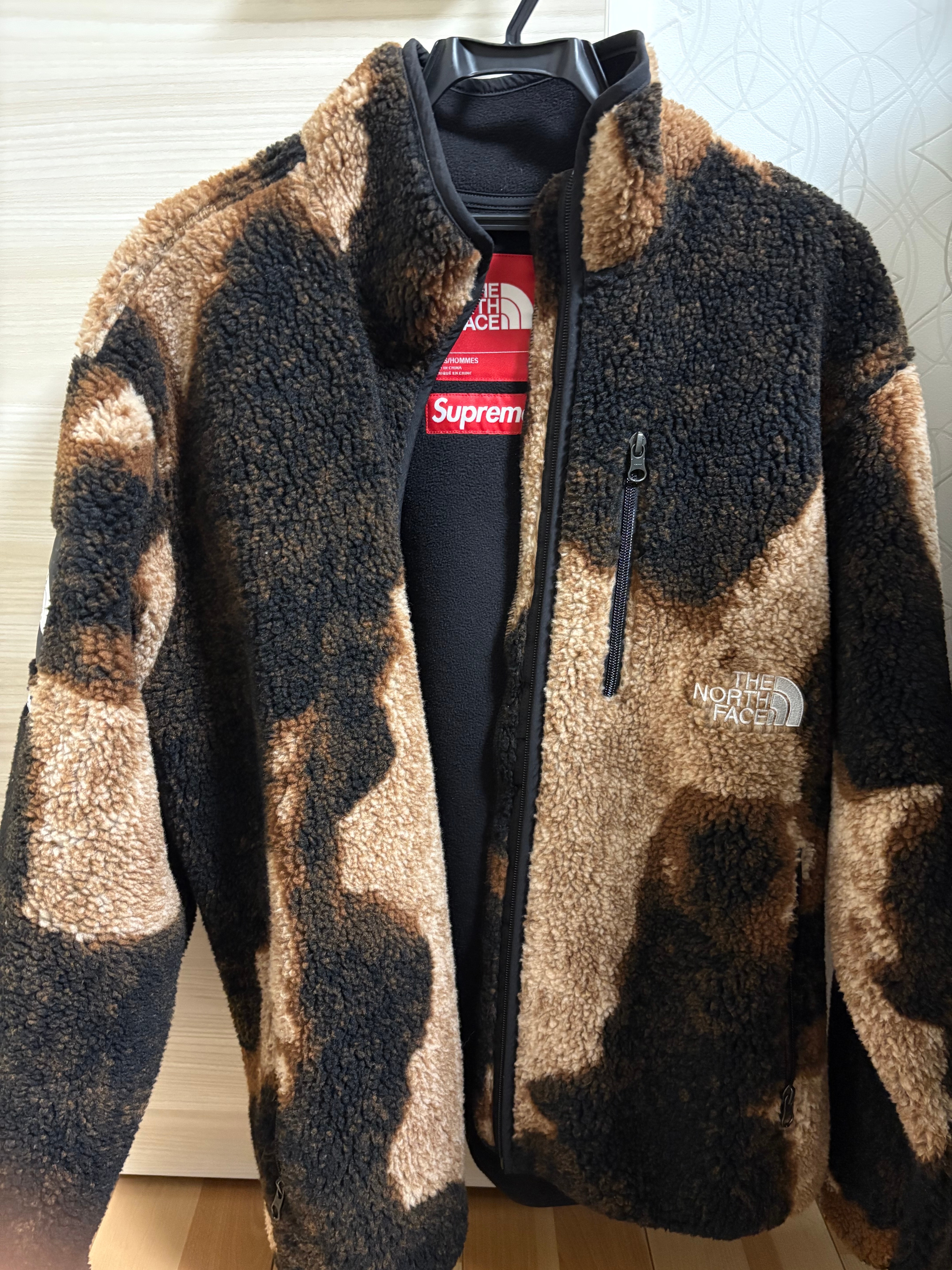 Supreme x The North Face Bleached Denim Print Fleece Jacket "Black"