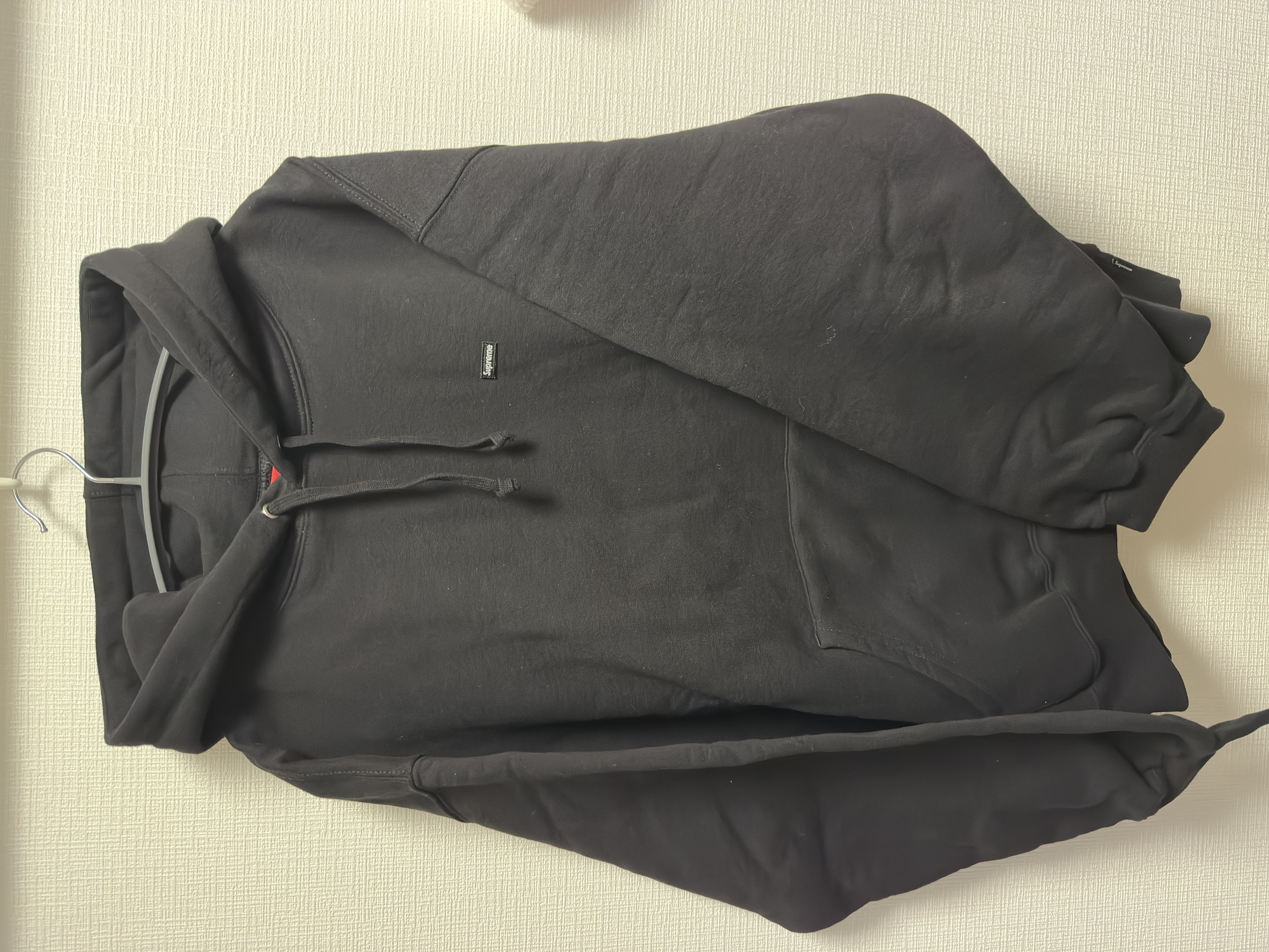 シュプリーム スモール ボックス フーディー スウェットシャツ "ブラック" (24SS)