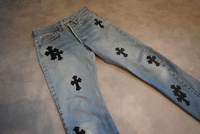 Chrome Hearts x LEVI'S 505 Cross Ball Button Patch Denim Pants "Indigo Blue"