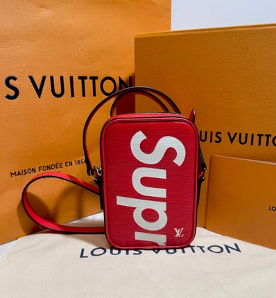 Louis Vuitton x Supreme Epi Danube PPM "Rouge/Blanc"
