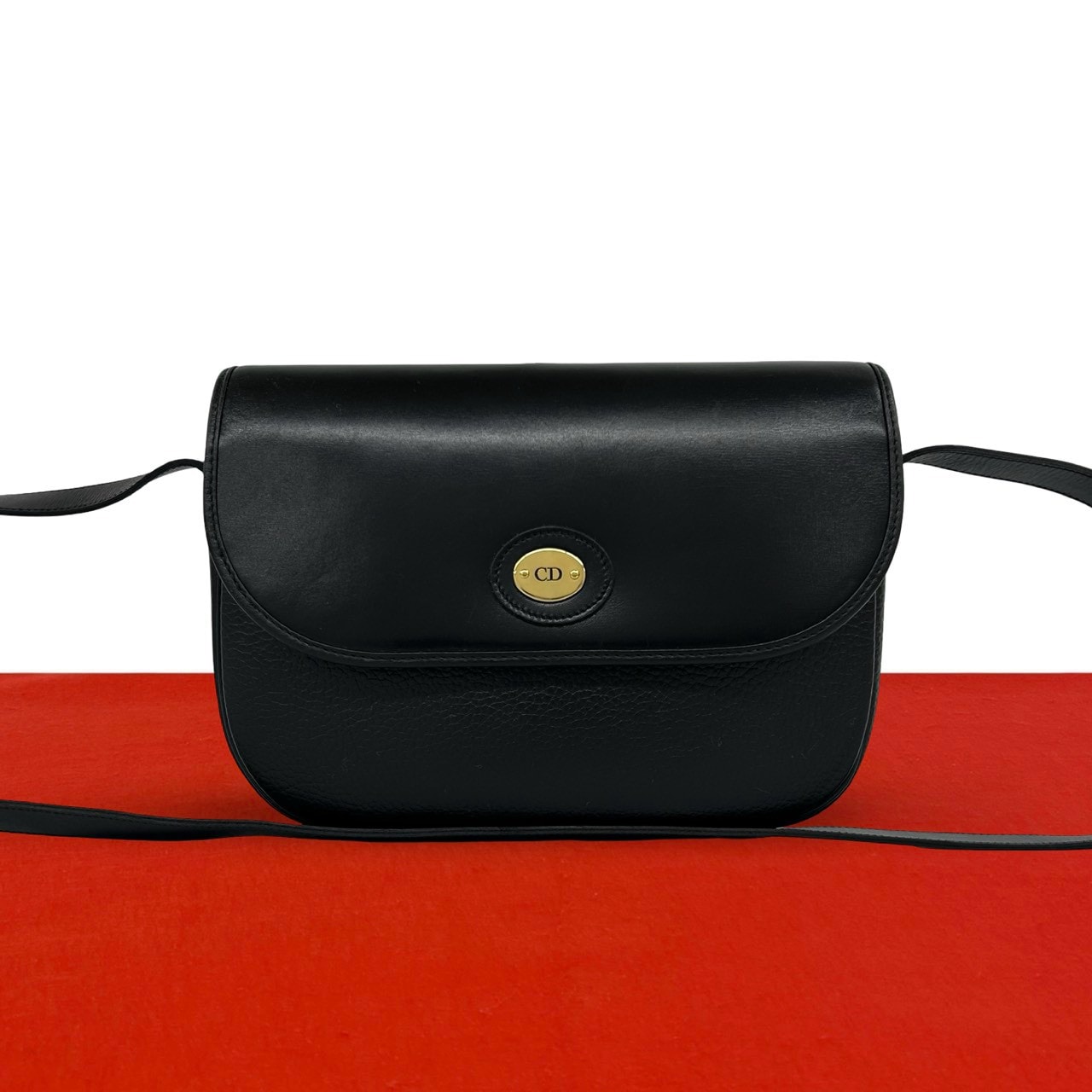 Christian Dior ディオール CD ロゴ 金具 レザー ショルダーバッグ ブラック
 32080