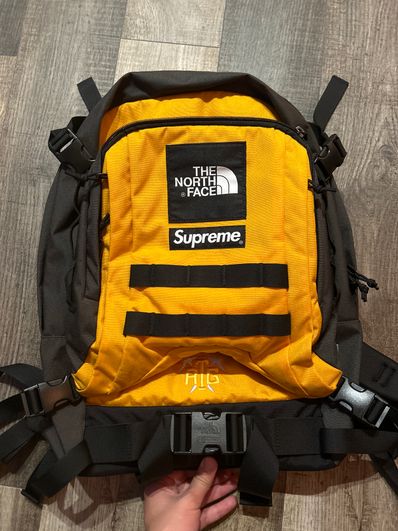 Supreme x The North Face RTG Backpack. 35L "Yellow"