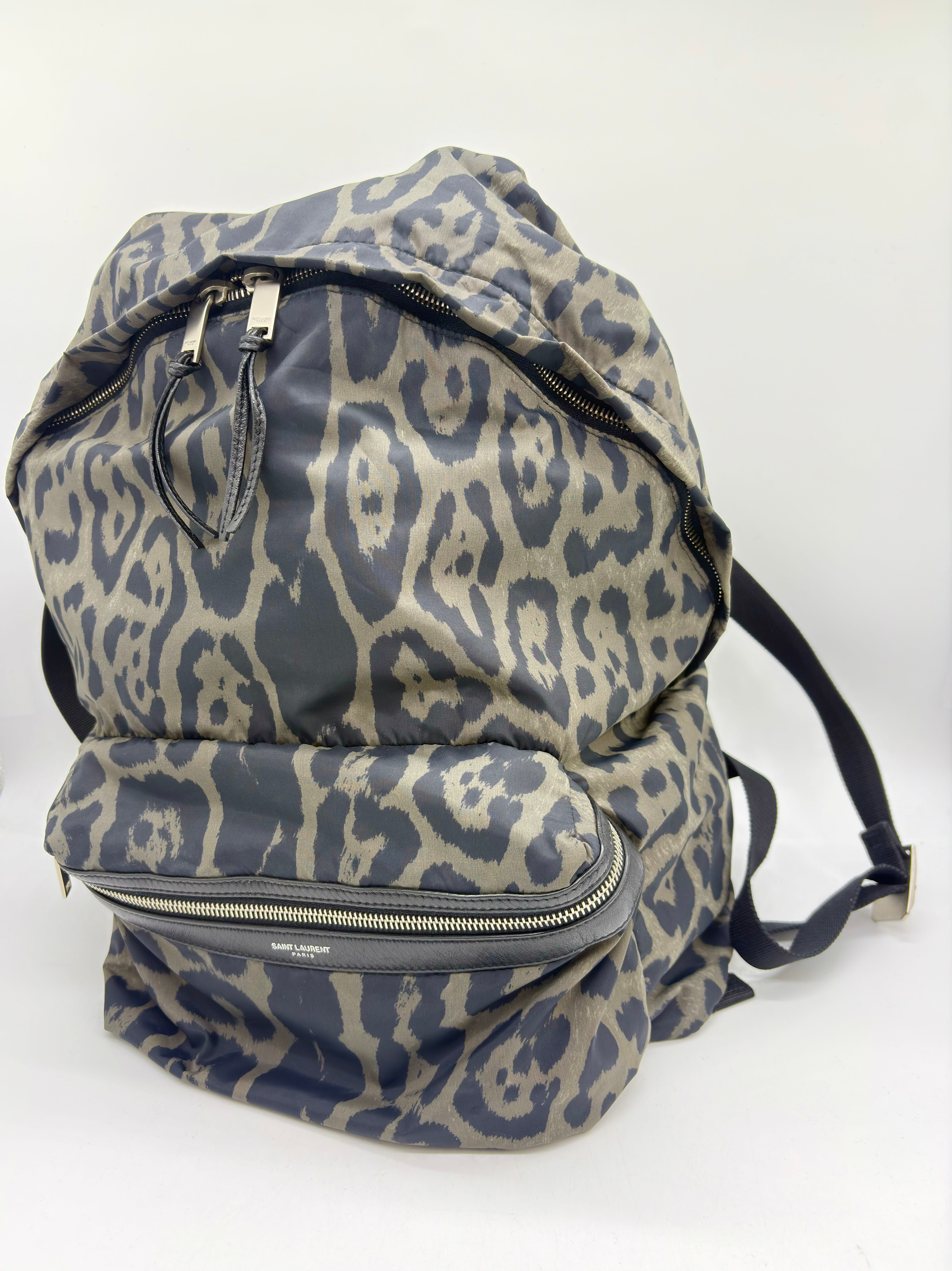 SAINT LAURENT バックパック 豹柄 カーキ/ブラック
