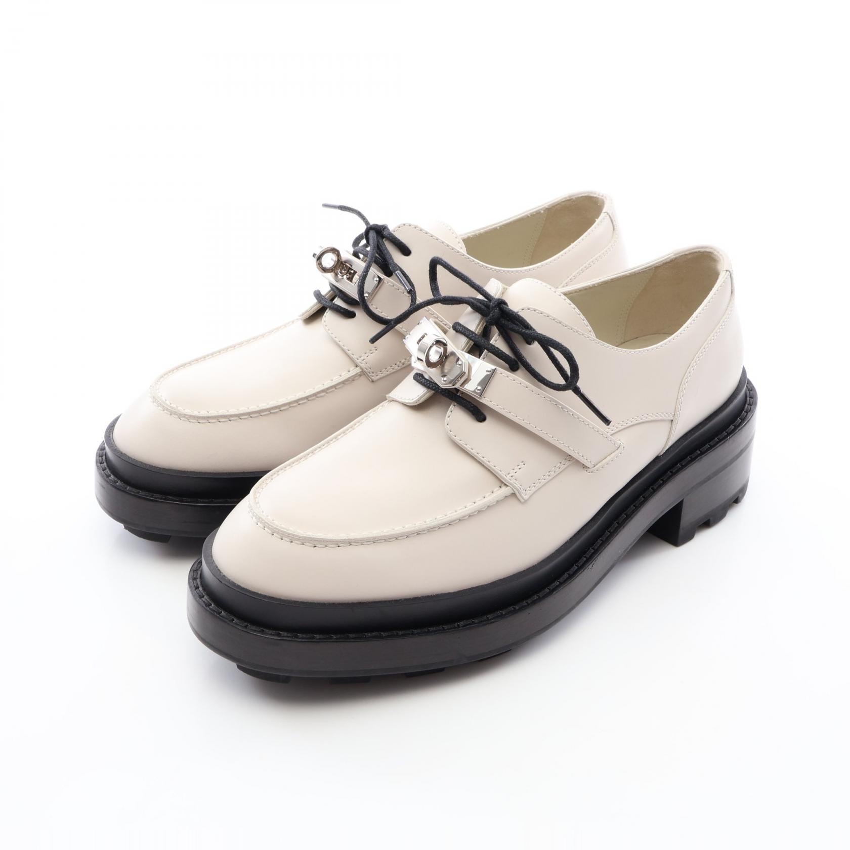 エルメス HERMES ファースト ケリーバックル ローファー 靴 レザー レディース ホワイト系 / ブラック系 【中古】