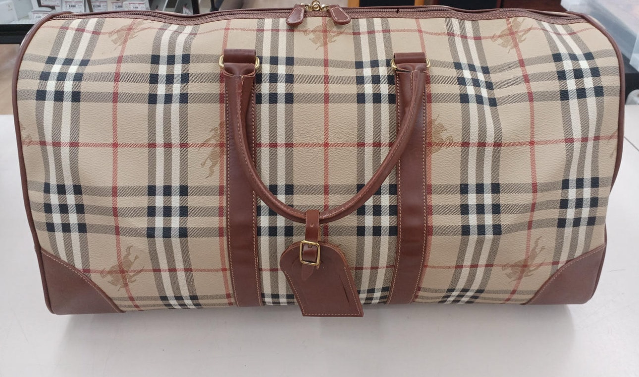 BURBERRY