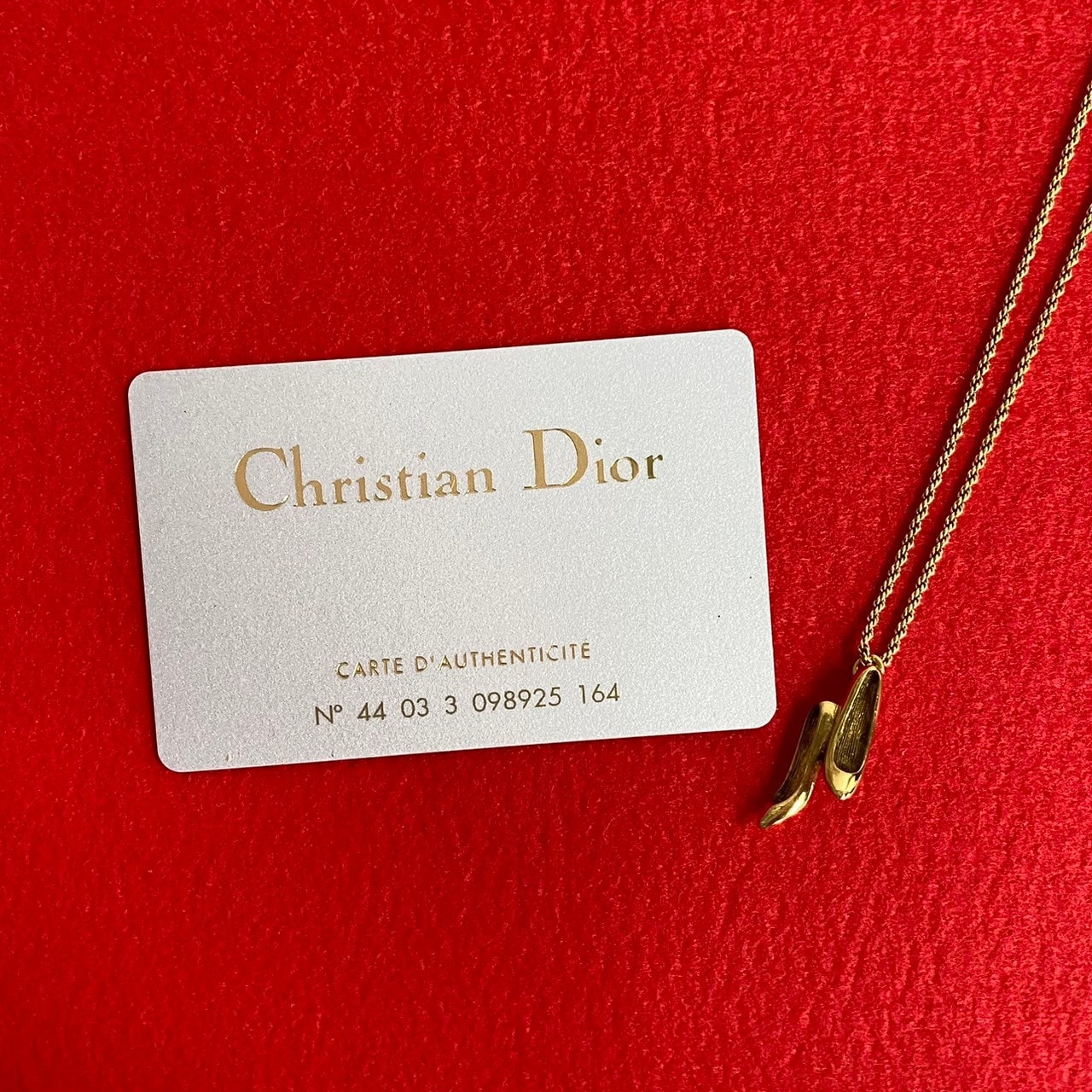 Christian Dior ディオール ハイヒール モチーフ メッキ ネックレス ゴールド
31435