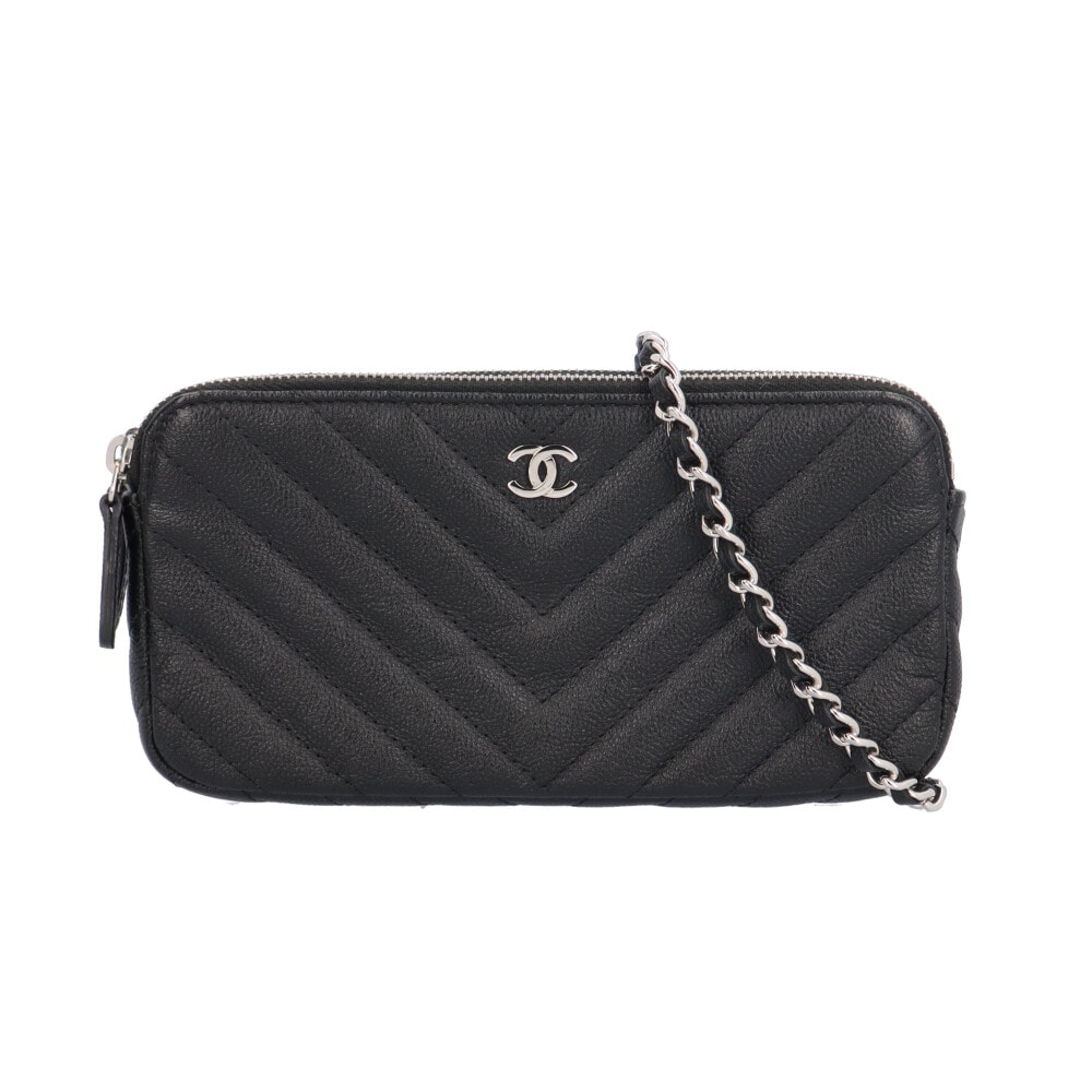シャネル Vステッチ ショルダーバッグ レザー A82527 ブラック レディース CHANEL  中古
