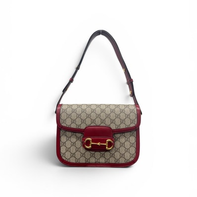 GUCCI 現行品 極美品 グッチ ホースビット 1955 ミディアム 2way ショルダーバッグ GGスプリーム 602204 PVC レザー レッド クロスボディ GGプラス Aランク 中古 鑑定済 グッチバッグ【定価462,000円】
