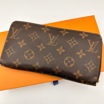 Louis Vuitton Zippy Wallet Monogram
