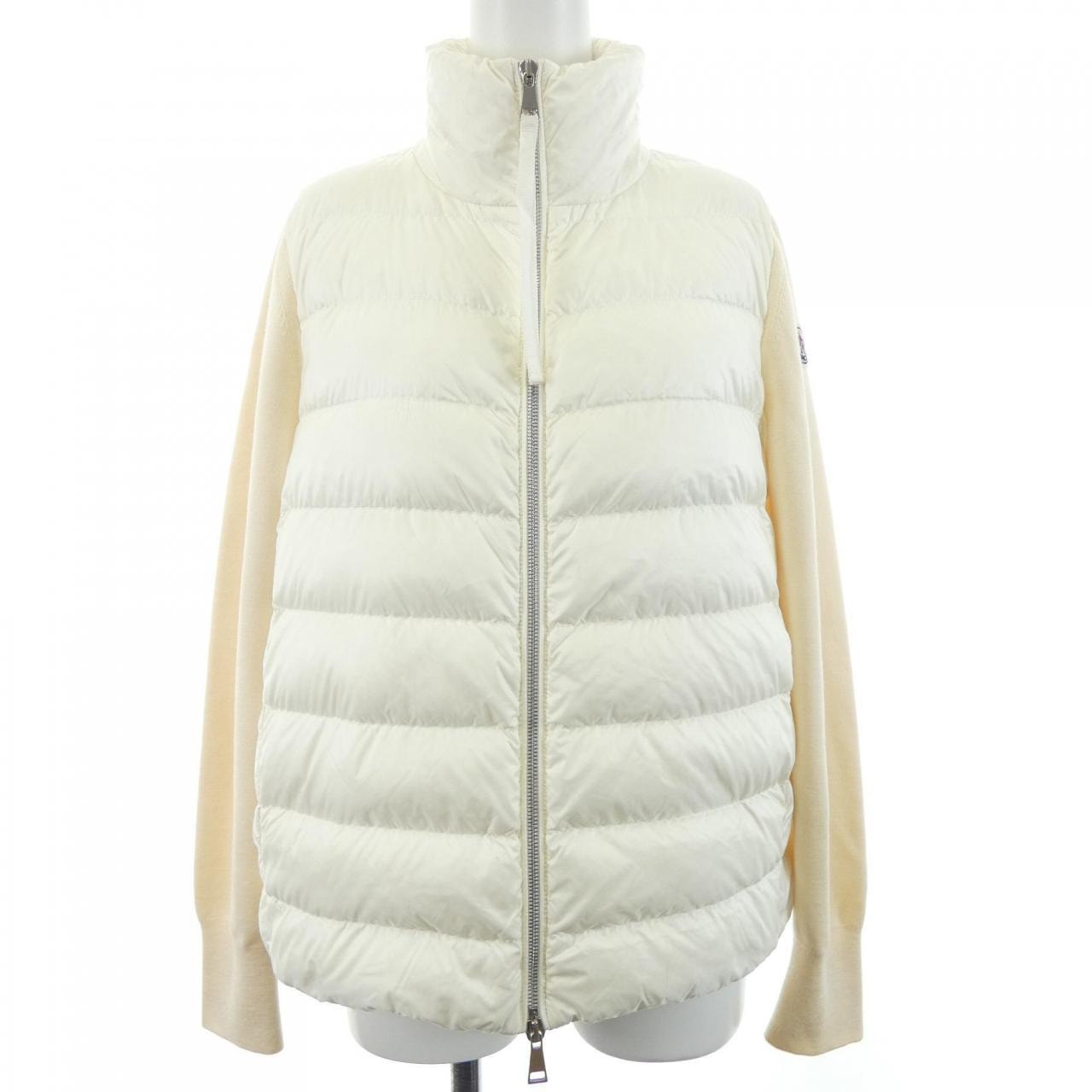 モンクレール MONCLER 20939B00030 ダウンジャケット