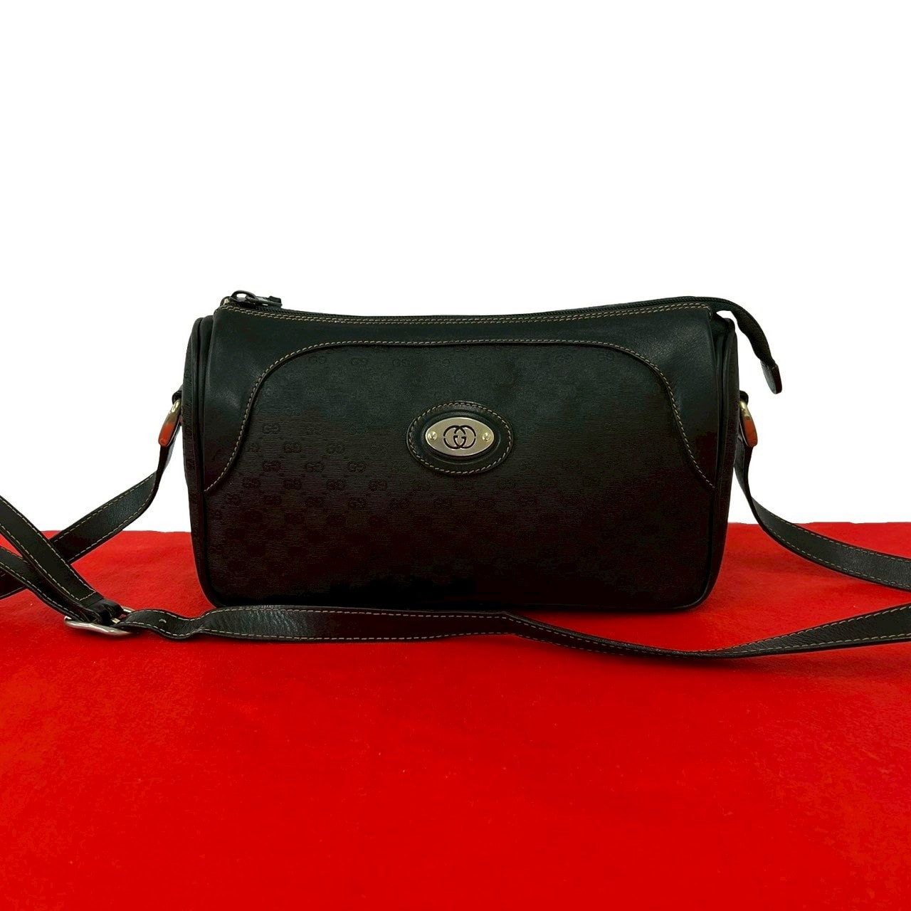 B (目立った傷や汚れなし)】GUCCI グッチ マイクロGG ロゴ 金具 レザー