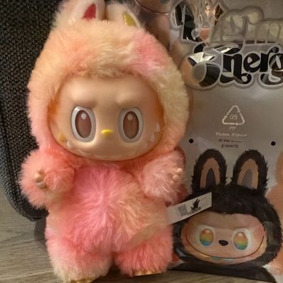 POP MART THE MONSTERS (LABUBU) Big into Energy Series Plush Pendant LOYALTY