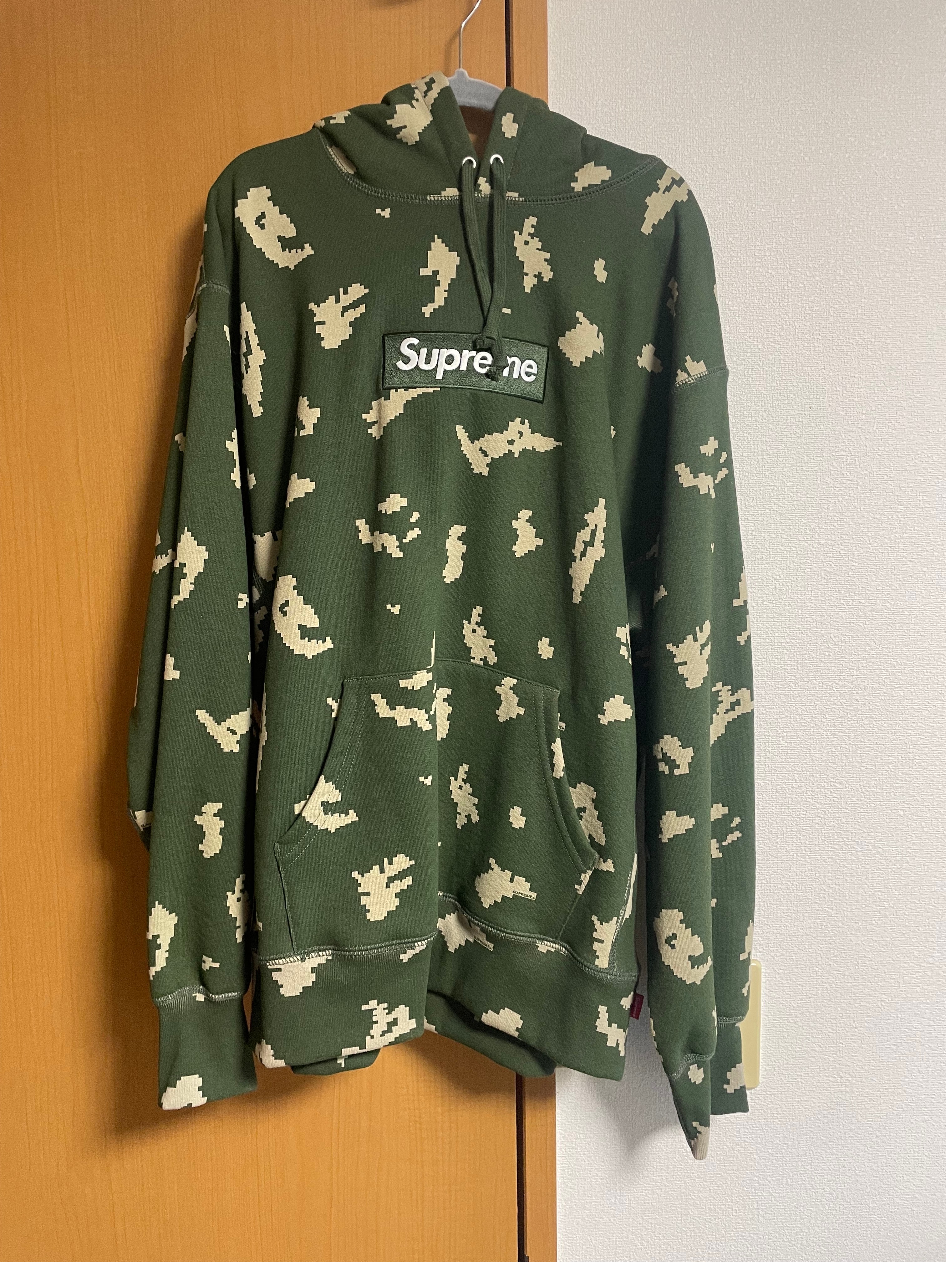 Supreme Box Logo Hooded Sweatshirt 