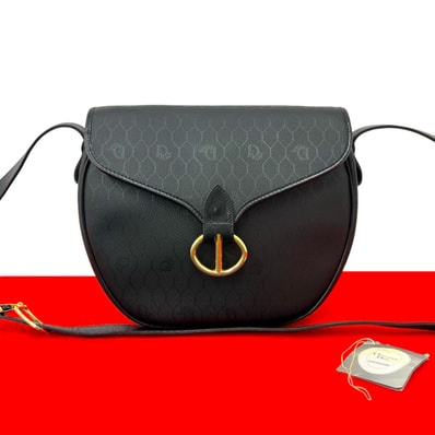 Christian Dior ディオール ハニカム 柄 CD ロゴ 金具 PVC レザー ショルダーバッグ ブラック
20904