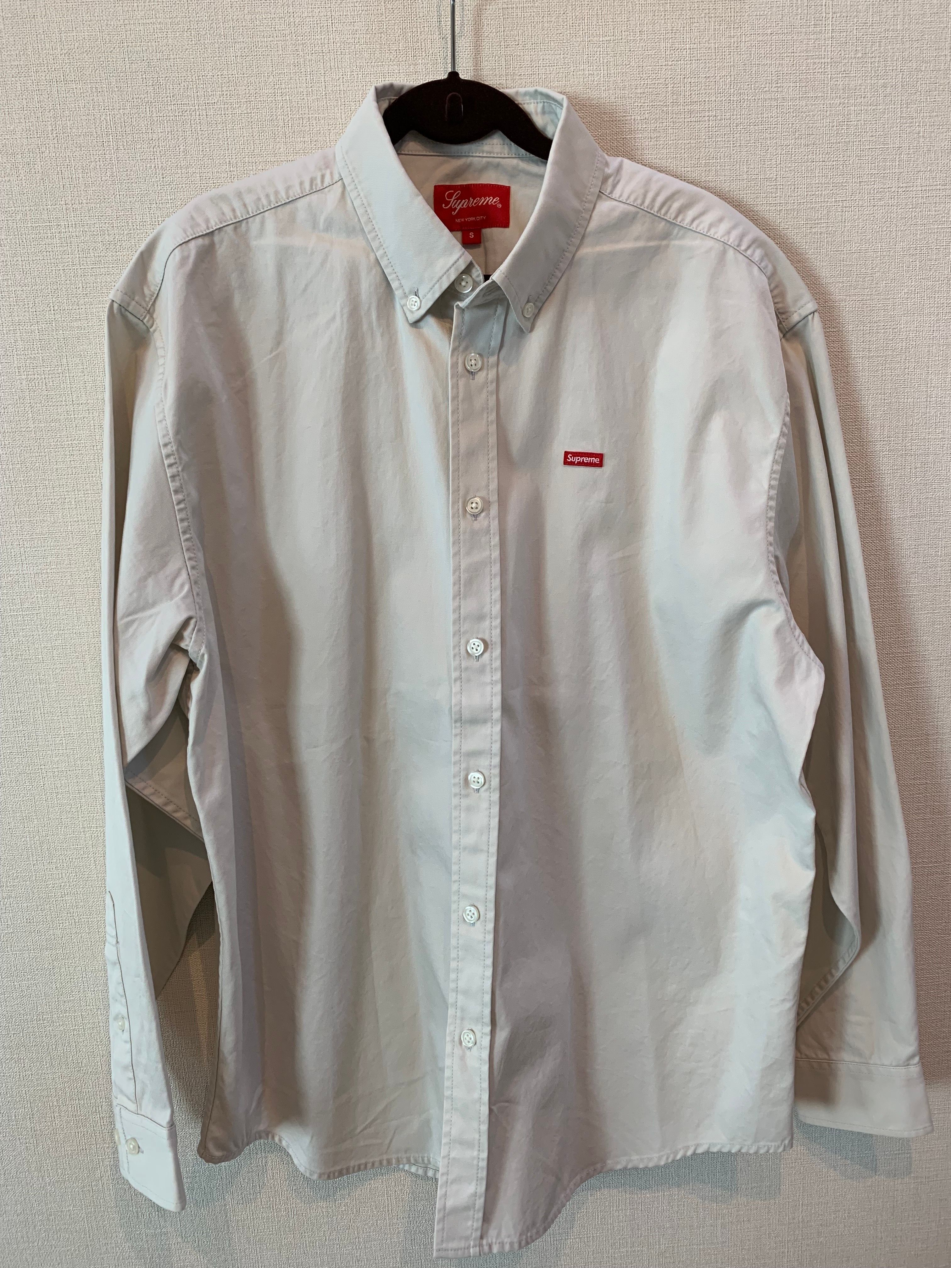Supreme Small Box Shirt "Natural" (22FW)