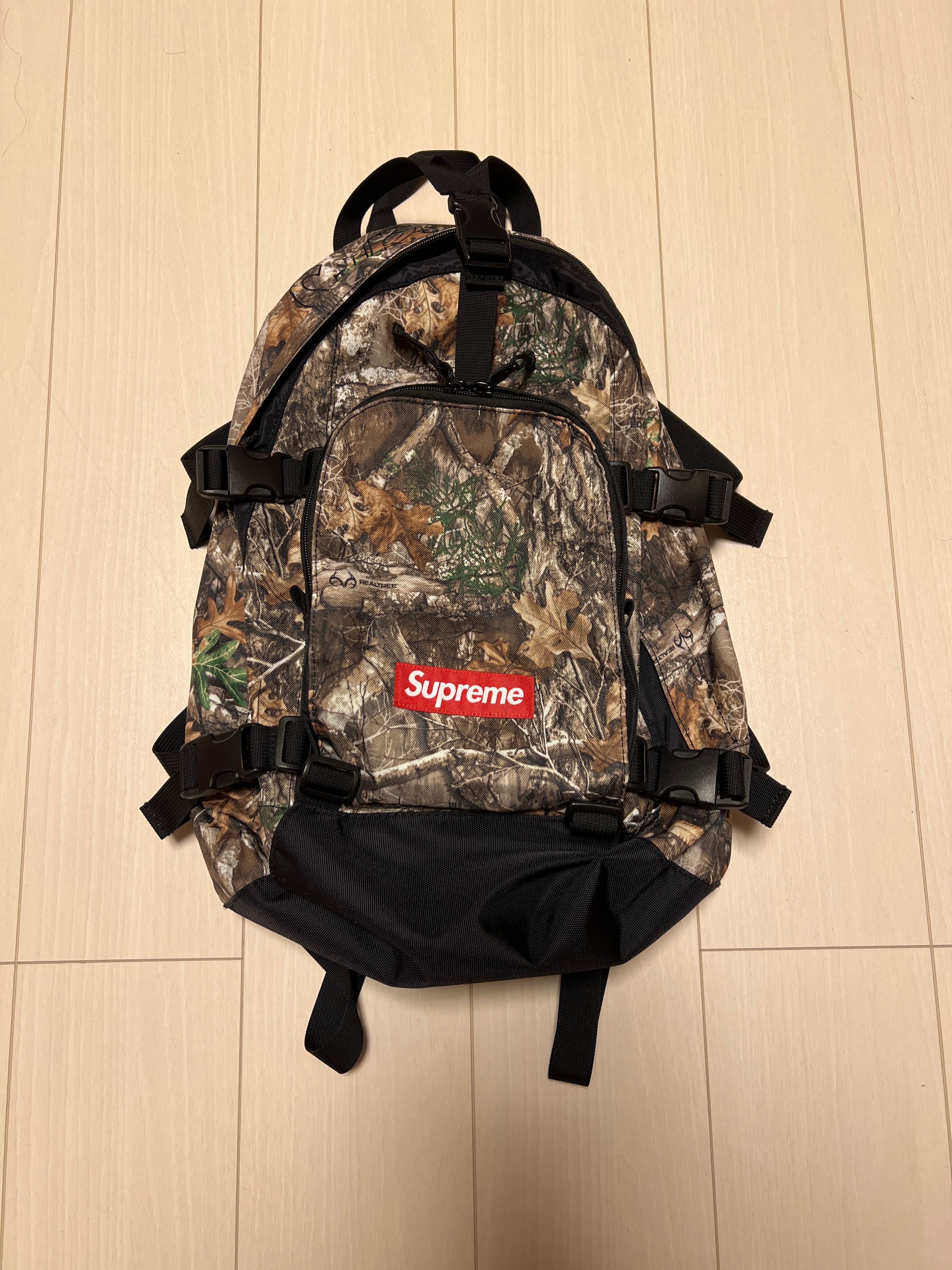 Supreme 19FW Backpack 