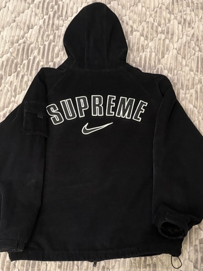 Supreme / Nike Arc Corduroy Hooded Jacket "Black"